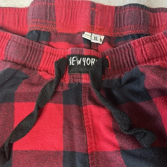 🫎Holiday PJ’s -Unisex XL Preloved - Picture 7 of 7